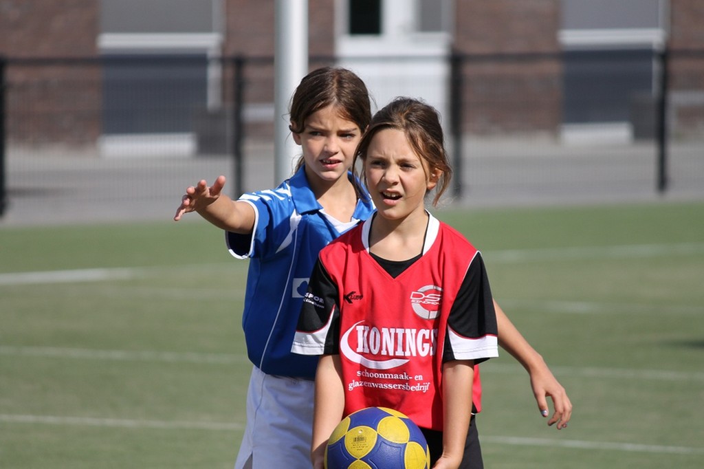 KVT E2 tegen DSC 092.jpg